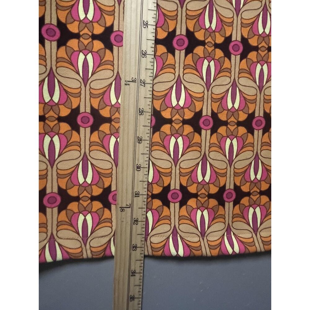 Stylish Retro Patterned Mini Dress - Picture 13 of 14